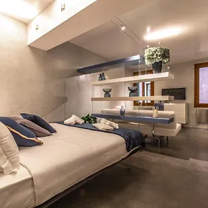 san-marco-deluxe-suite-rr.hotelinveneto.com/