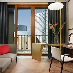 Verticale | Esperienze Hotel Milão
